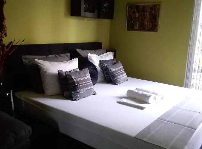 Luxury Kyara Centre Netflix Lejlighed *