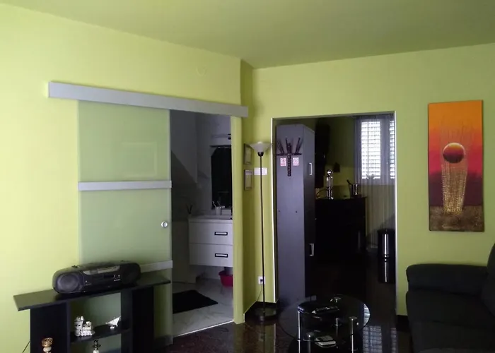 Luxury Kyara Centre Netflix Lejlighed *