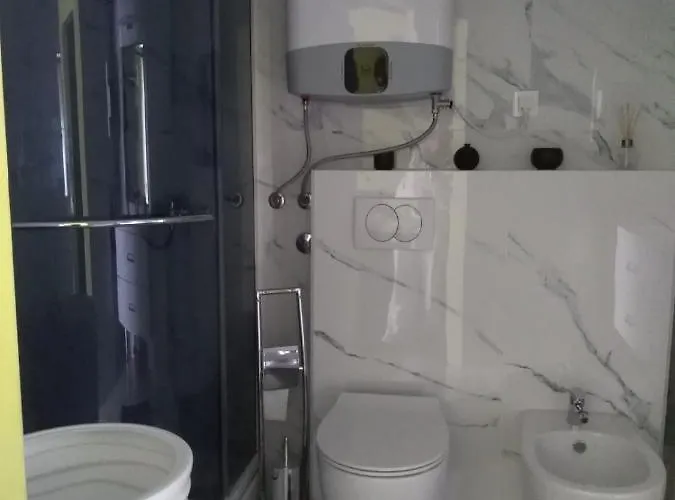 Luxury Kyara Centre Netflix Lejlighed